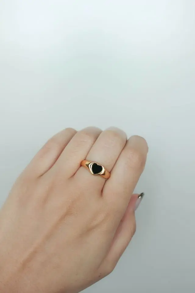 ebine(エビネ)の指輪