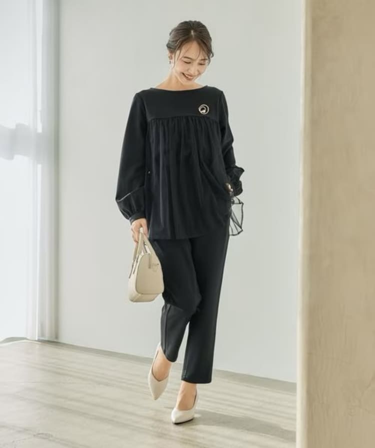 LEPSIMの30代向けオフィスカジュアルなコーデ