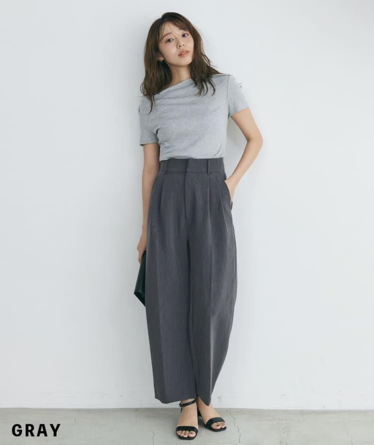 BASEMENT onlineの40代女性に似合うパンツコーデ