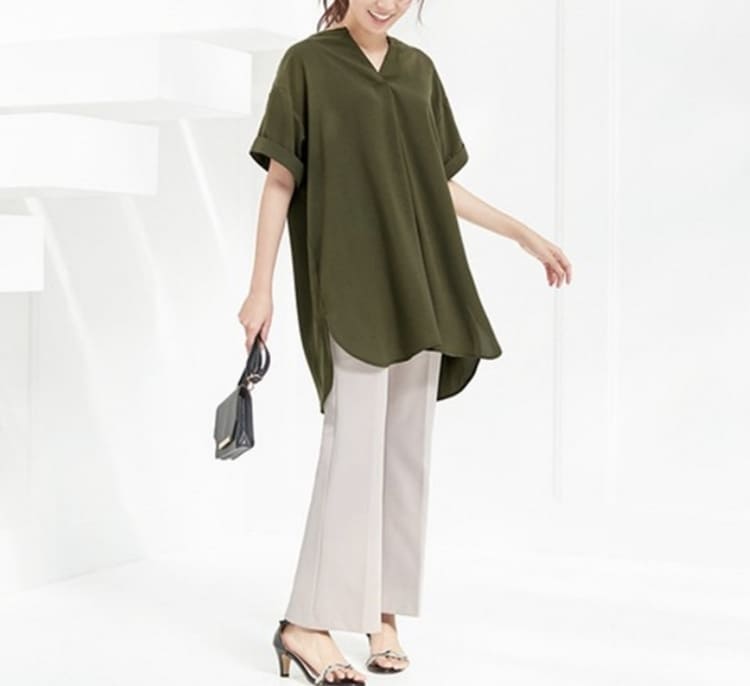 Alinoma(アリノマ)の50代ぽっちゃり女性向けコーデ