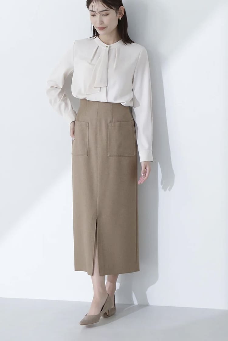 NATURAL BEAUTY BASICのコンサバなコーデ