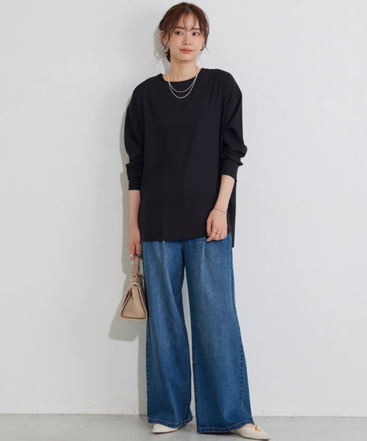 Pierrot(ピエロ)の30代女性に似合うデニムコーデ