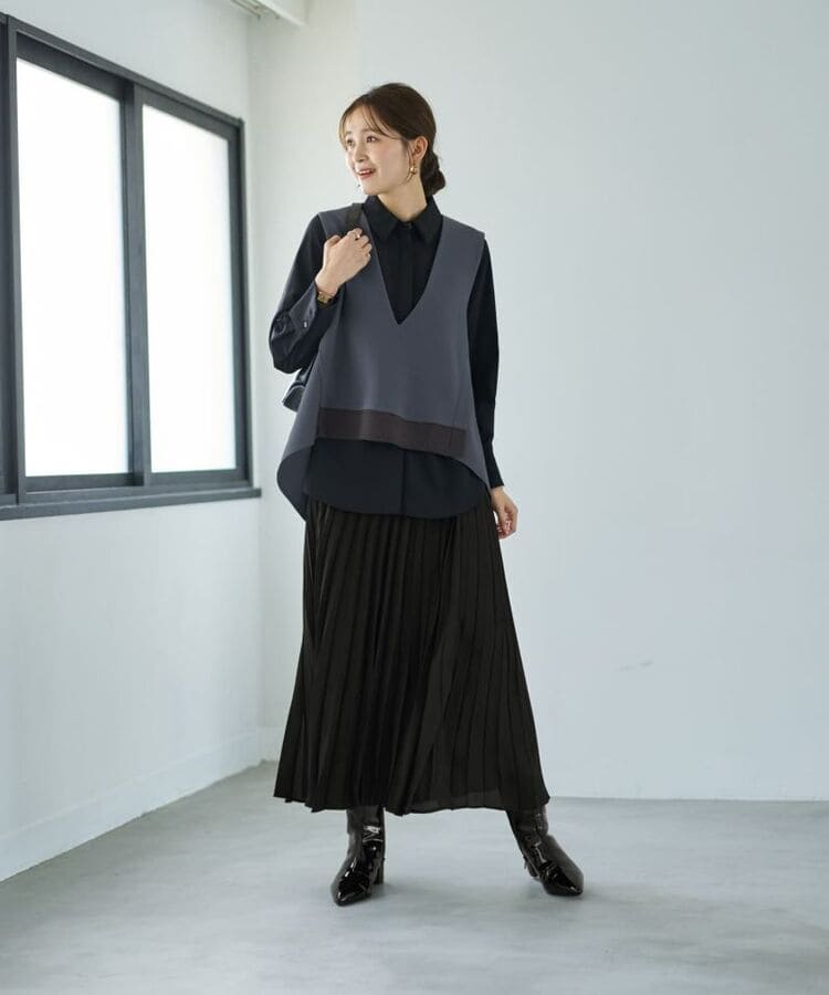 STYLE DELIの30代女性に似合う黒カートコーデ