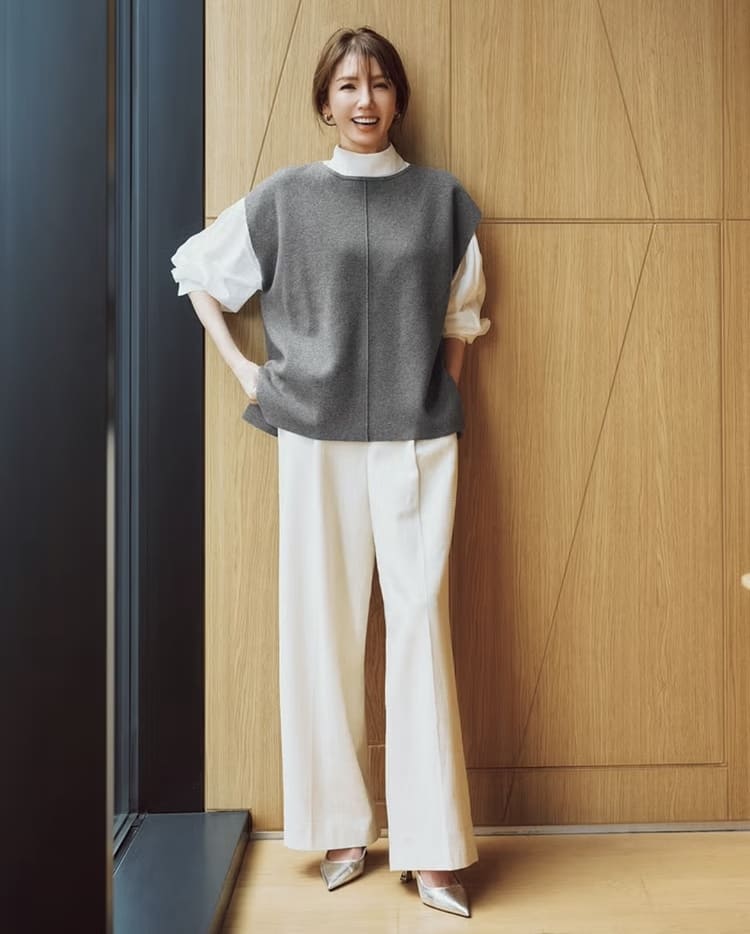 DoCLASSEの40代女性に似合うグレートップスコーデ