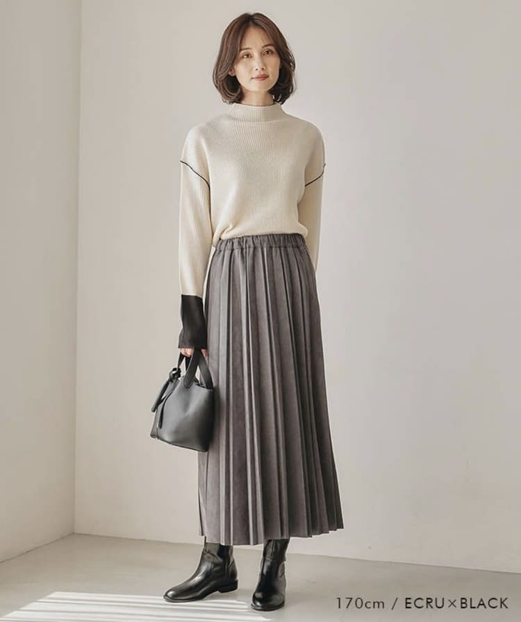 aquagarage(アクアガレージ)のグレースカートコーデ