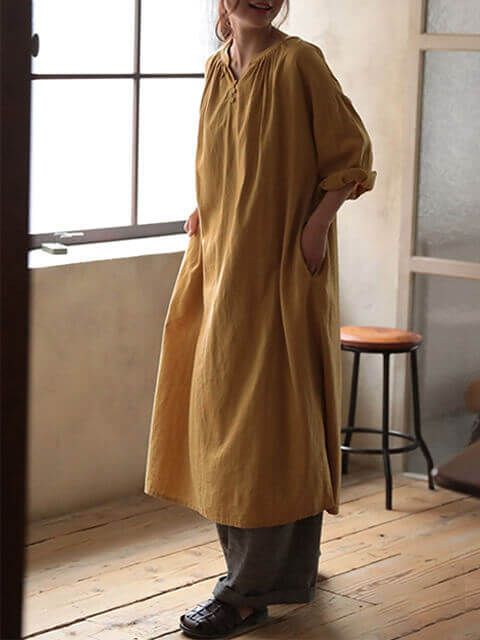 とうもろこし色のシャツワンピース×グレーのゆるパンツで夏のシンプル森ガールコーデの画像