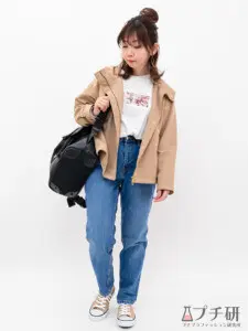 21最新 カラー別マウンテンパーカーコーデ きれいめから大人カジュアルまで解説 プチ研 プチプラファッション研究所