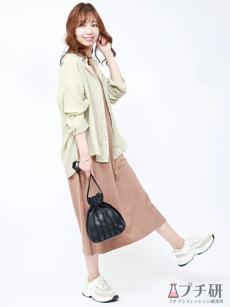 9月の服装いつから長袖 上旬 中旬 下旬の気温別コーデと着こなし方を徹底解説 プチ研 プチプラファッション研究所